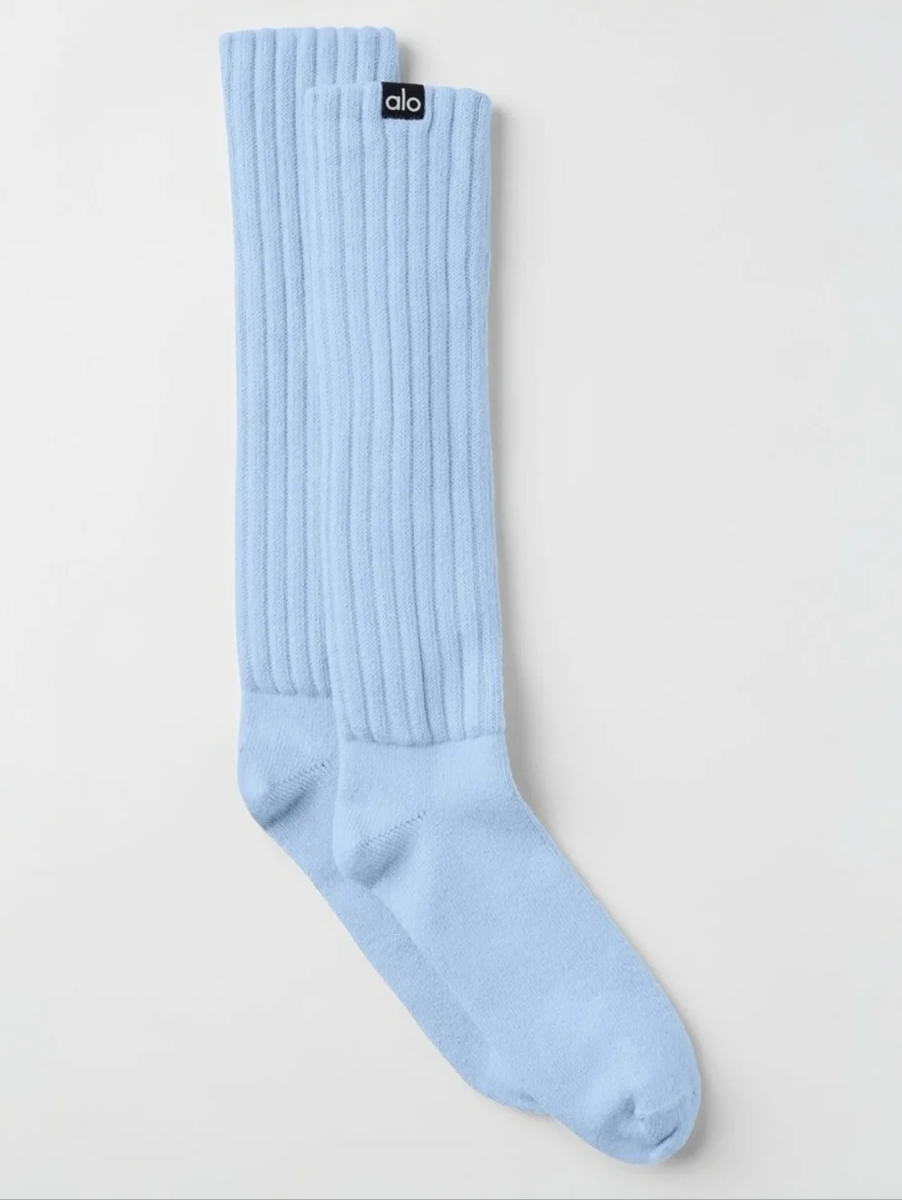 NWT ALO Yoga Unisex Ribbed Scrunch Socks in Seashell Blue Medium